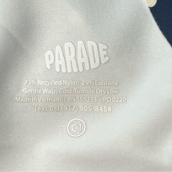 Parade support plunge seamless bralette navy and white polka dot. Size C1/ 32 DD - Picture 4 of 4